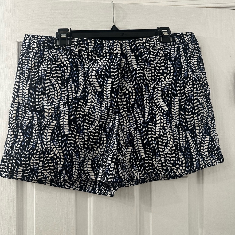 White House Black Market Navy & White High-Waist Printed Shorts